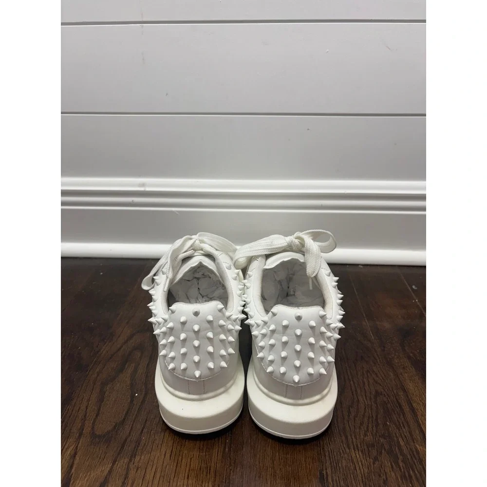 Steve Madden Mens Sz 10M Frosting White Spike Shoes